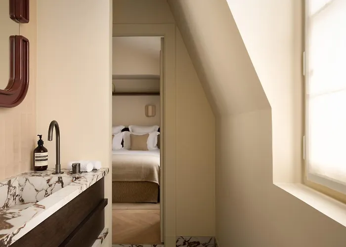 Otel Highstay Maisons - Boetie 4*