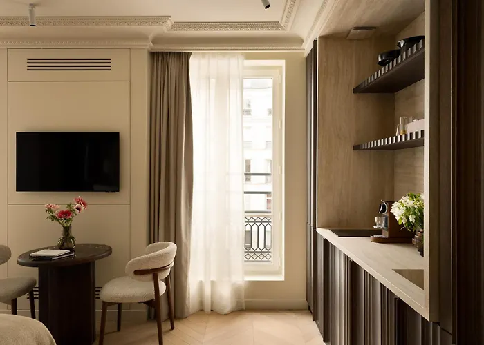 Hotel Highstay Maisons - Boetie 4*