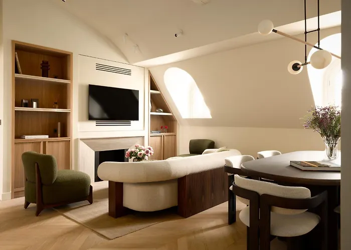 Highstay Maisons - Boetie Hotel