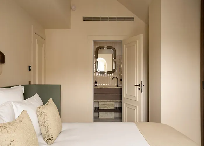 Highstay Maisons - Boetie Hotel