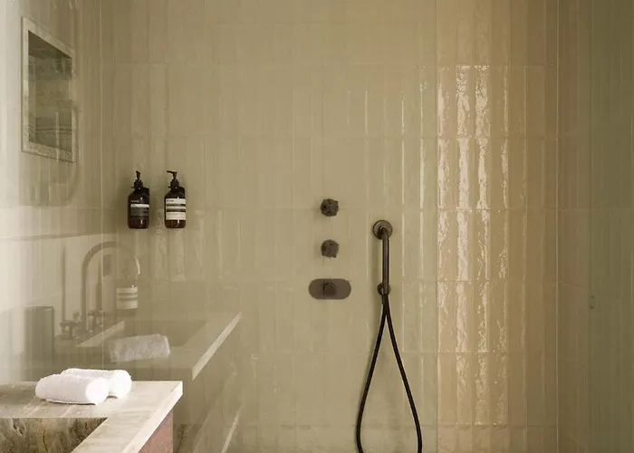 Hotel Highstay Maisons - Boetie 4*