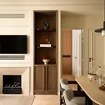 Highstay Maisons - Boetie מלון 4*